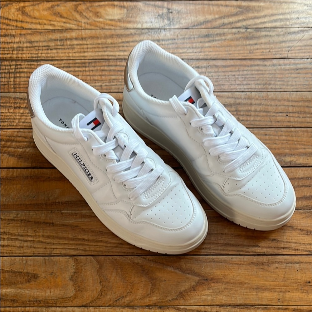Tommy Hilfiger White Sneakers